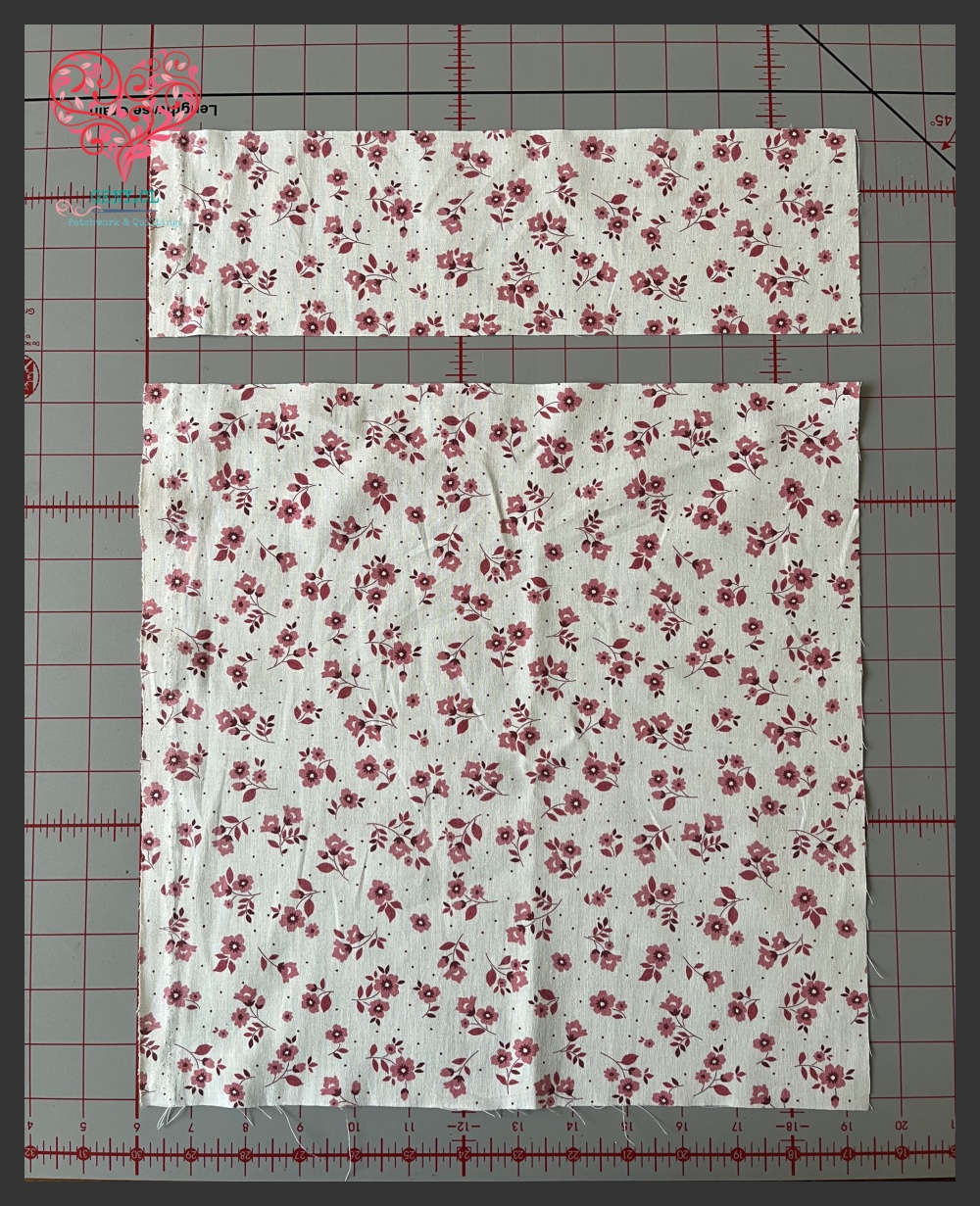 Delantera, dos trozos de tela.