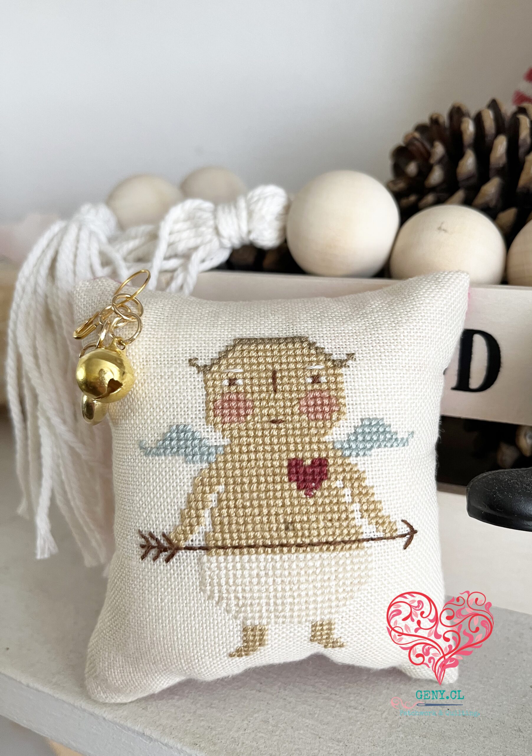 Little Valentino Portada Bordados con amor