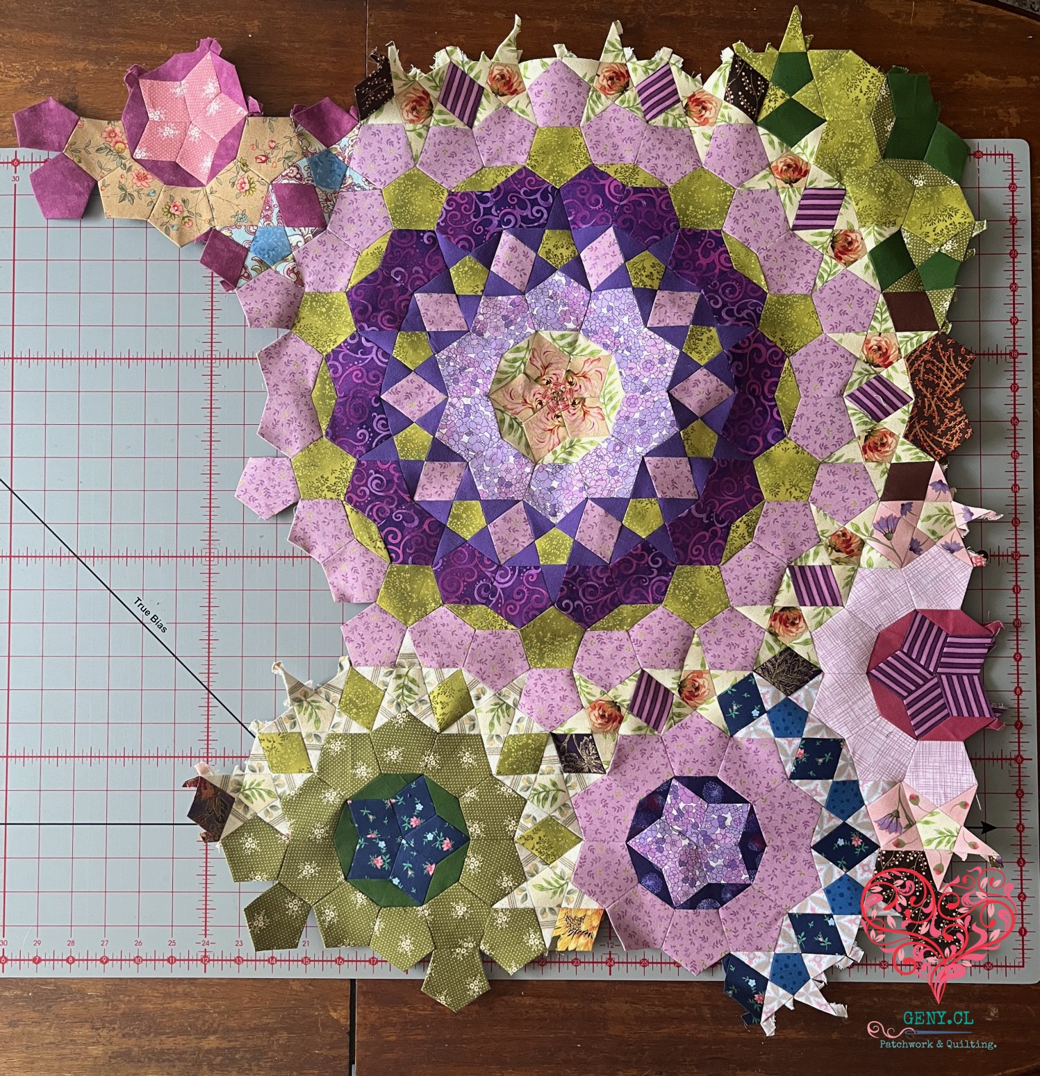 “Roseta superior izquierda de la Passacaglia con orientación incorrecta antes de la corrección.”